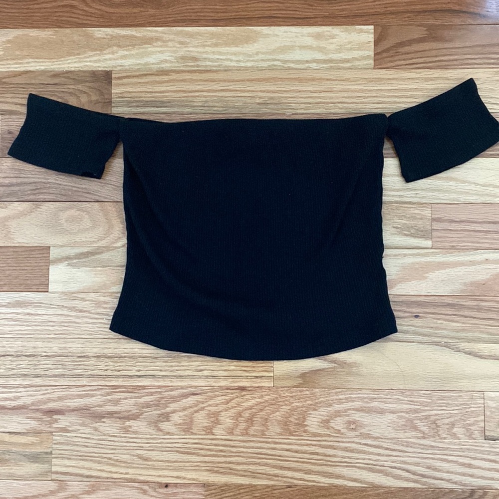Ambiance ribbed,  Black crop top  size L